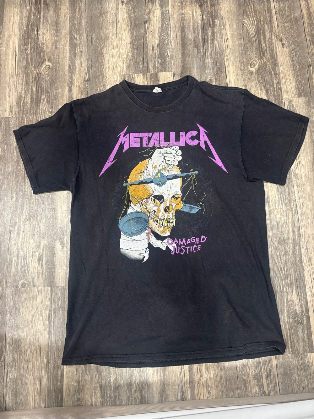 Metallica Damaged Justice Delta Pro Weight T Shirt